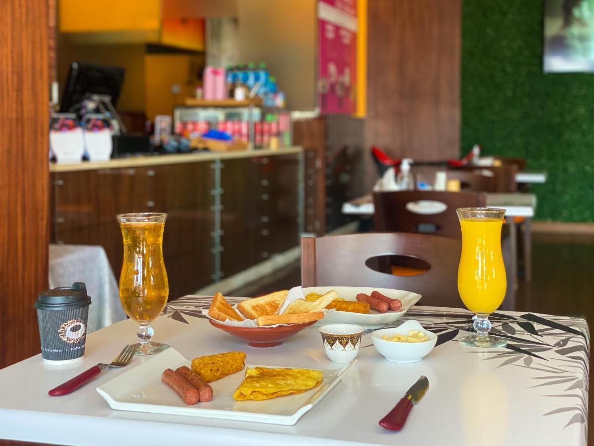 דובאי Auris Boutique Hotel Apartments, Al Barsha - At The Mall מראה חיצוני תמונה